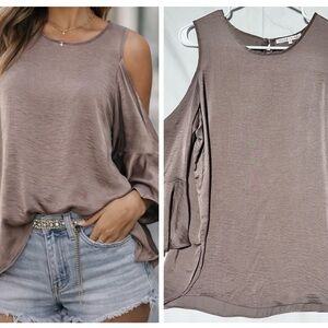 Violet & Claire Mocha Cold Shoulder Blouse Fairy Whimsical sz M